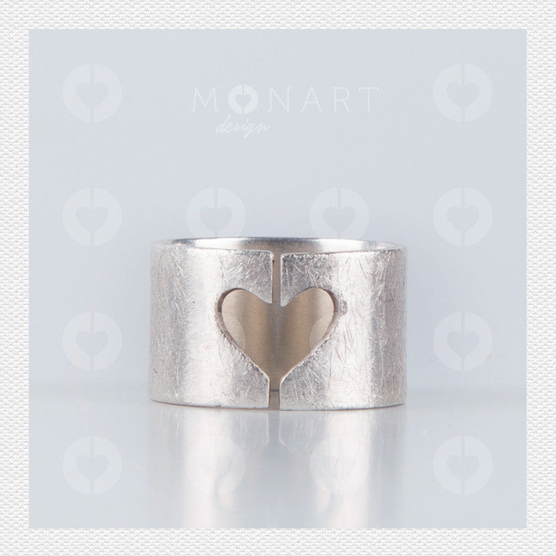 Monart's Heart Ring