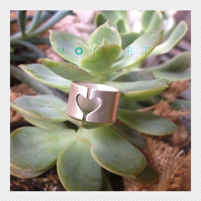 Monart's Heart Ring